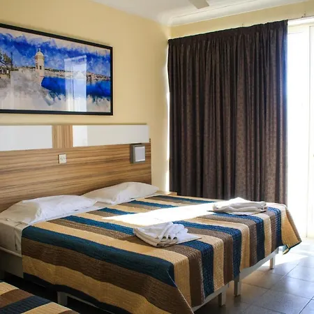 Otel Coral 3*