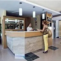 Coral מלון 3*
