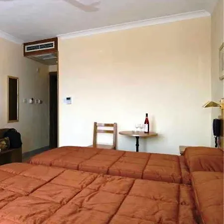 Szálloda Coral San Pawl il-Baħar