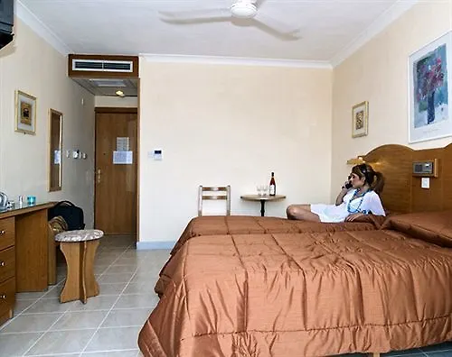 Szálloda Coral San Pawl il-Baħar