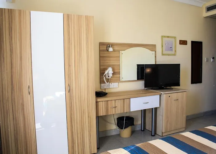 Coral 3* St Paul's Bay