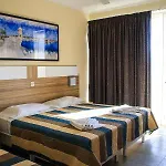 Hotell Coral 3*